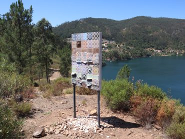 Tile monolith