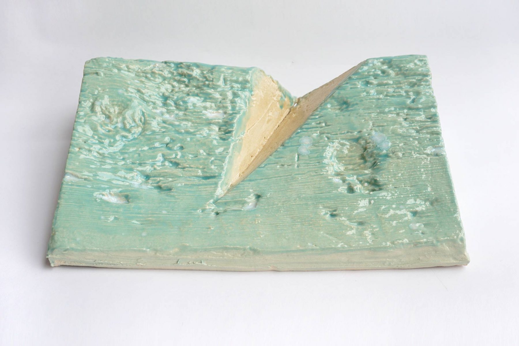 Form no. 1 | Cast ceramic, glaze